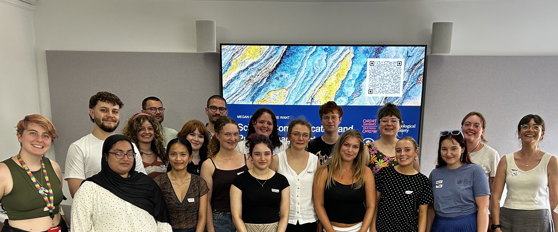 All students taking part in the science communication training posing 