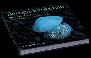 Beyond Extinction 3D book